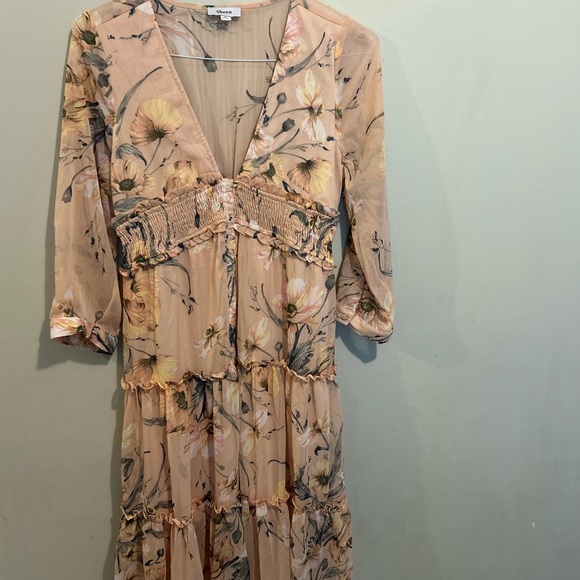 shero Dresses & Skirts - Peach Floral Maxi Dress
